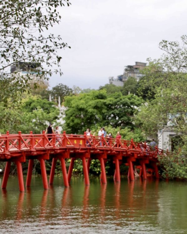 Ngoc Son Temple